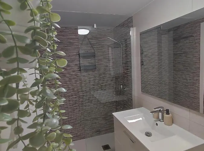 Blue Ocean Corralejo: Sunny Terrace, Pool, Wifi Appartement
